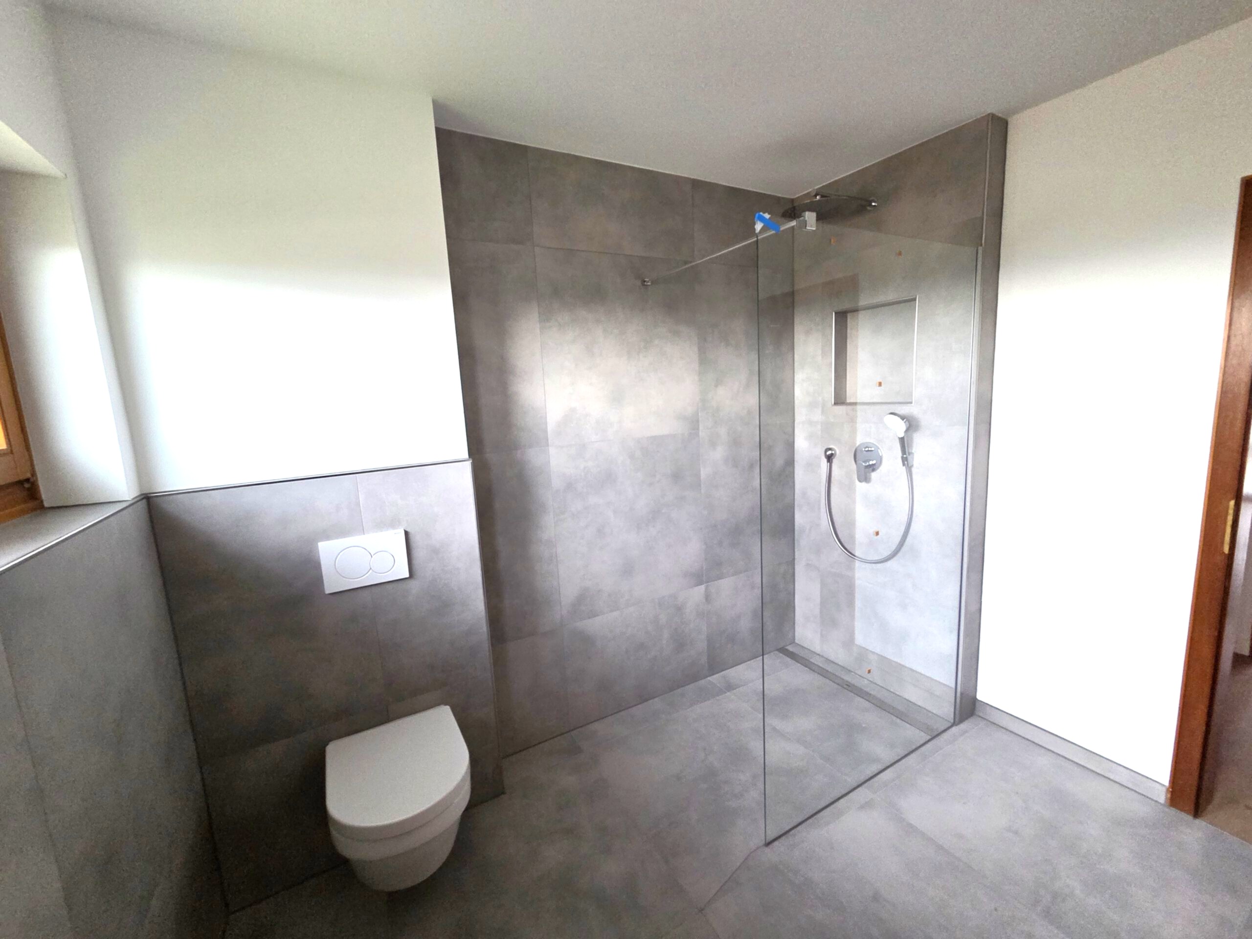 Dusche EG